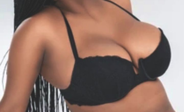 קלי סקסית תיירת אפריקאית – חיפה